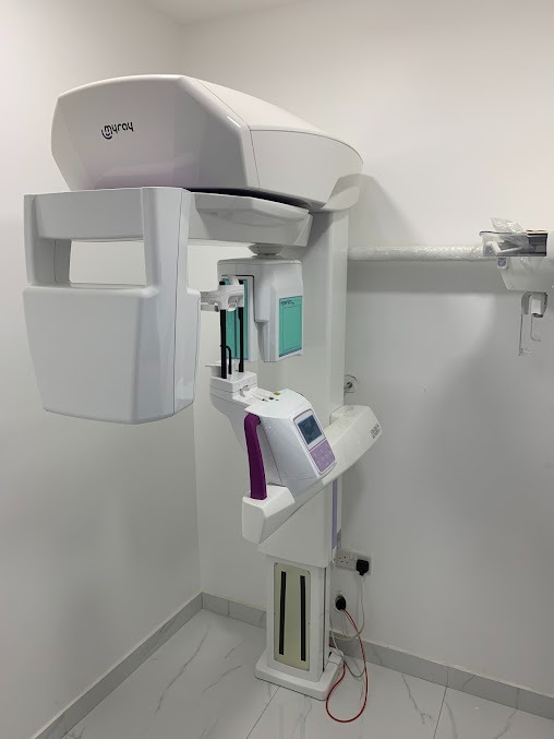 Digital panoramic X-ray machine